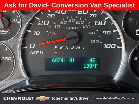 Used 2020 GMC Savana 2500 Extended w/ Enhanced Convenience Package RWD image 17