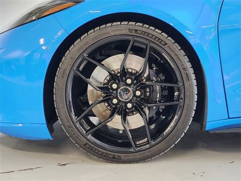 Used 2025 Chevrolet Corvette Z06 w/ Battery Protection Package image 8