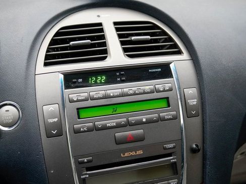 Used 2007 Lexus ES 350 w/ Premium Pkg image 28