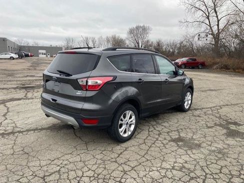 Certified 2017 Ford Escape SE w/ Equipment Group 201A AWD/4WD image 5