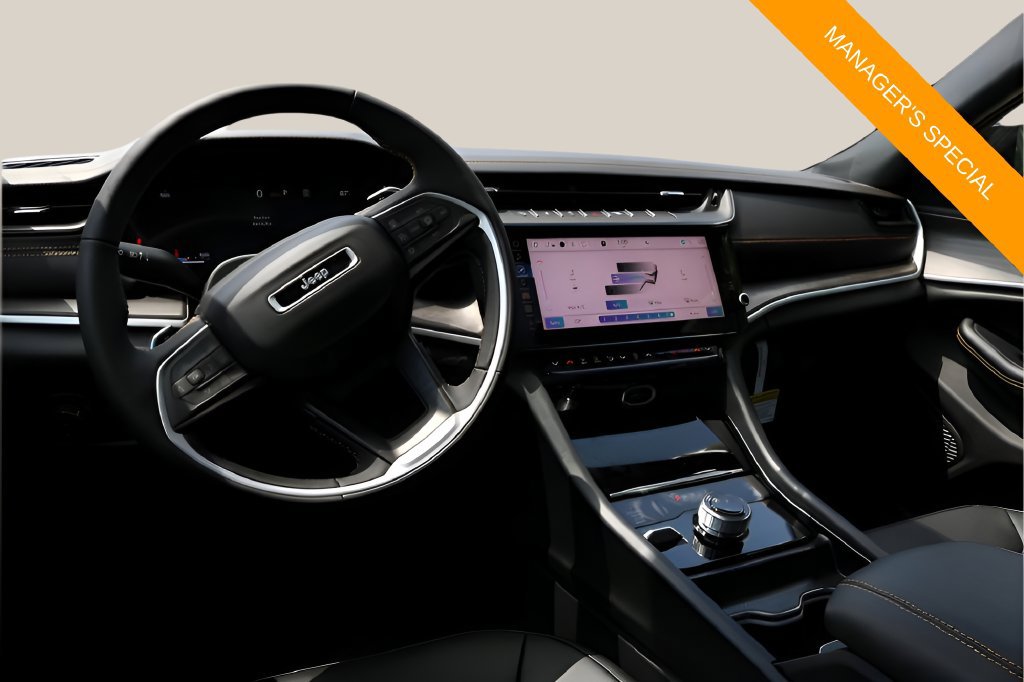 New 2026 Jeep Grand Cherokee Limited AWD/4WD image 13