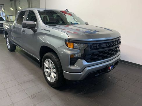 New 2026 Chevrolet Silverado 1500 Custom image 2