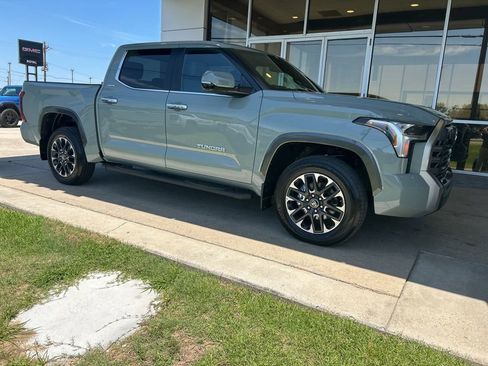 Used 2026 Toyota Tundra Limited w/ Power Package AWD/4WD image 2
