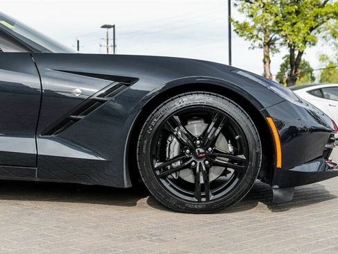 Used 2016 Chevrolet Corvette Stingray Coupe w/ 2LT Preferred Equipment Group image 11