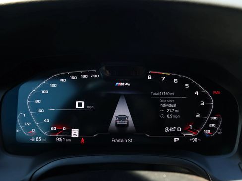 Used 2022 BMW M4 xDrive Competition w/ M Carbon Exterior Package AWD/4WD image 15