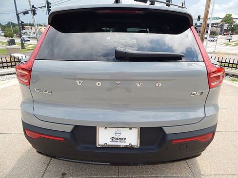 New 2026 Volvo XC40 B5 Plus w/ Protection Package Premier image 9