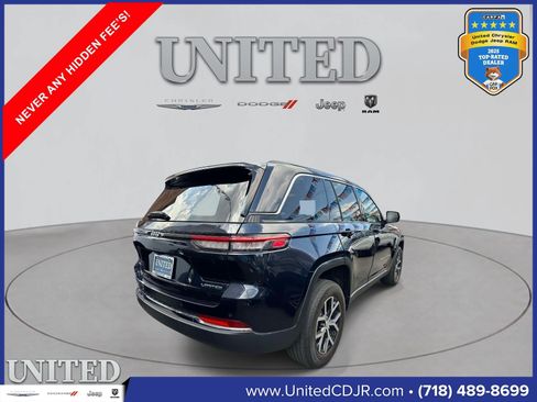 Used 2023 Jeep Grand Cherokee Limited AWD/4WD image 2