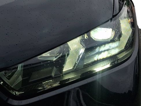 Used 2026 BMW X5 M60i AWD/4WD image 10
