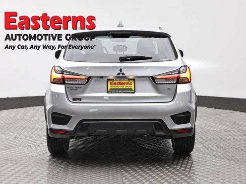 Used 2025 Mitsubishi Outlander Sport SE AWD/4WD image 6