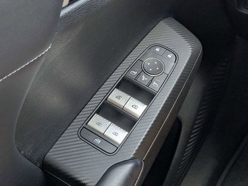 Used 2024 Mitsubishi Outlander SE Black Edition FWD image 20