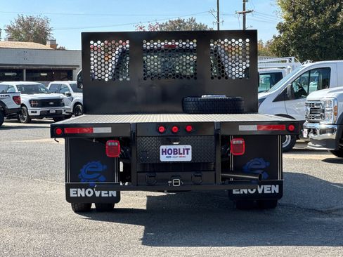 New 2024 Ford F550 4x4 Regular Cab Super Duty image 4