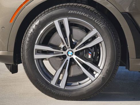 New 2026 BMW X7 xDrive40i w/ M Sport Package image 5