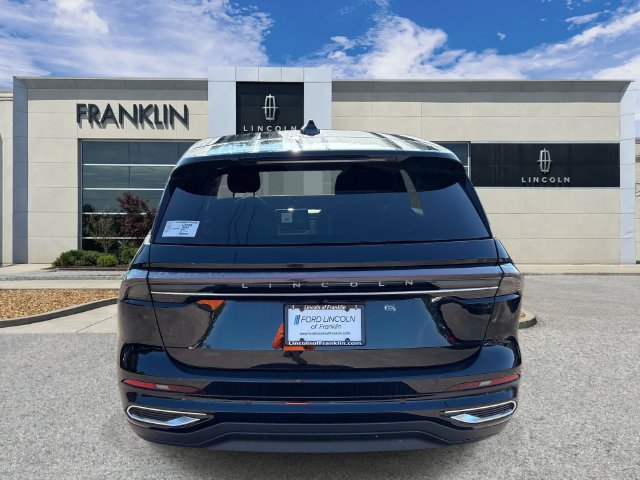 New 2026 Lincoln Nautilus Premier AWD/4WD image 6