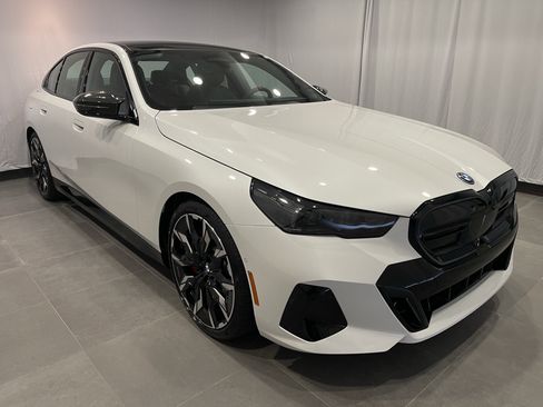 New 2025 BMW i5 M60 w/ Executive Package image 3