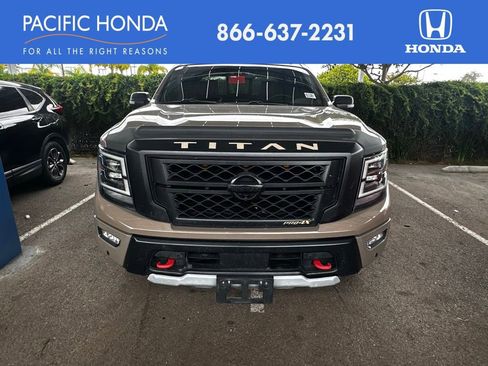 Used 2021 Nissan Titan PRO-4X w/ Pro-4x Convenience Package AWD/4WD image 1