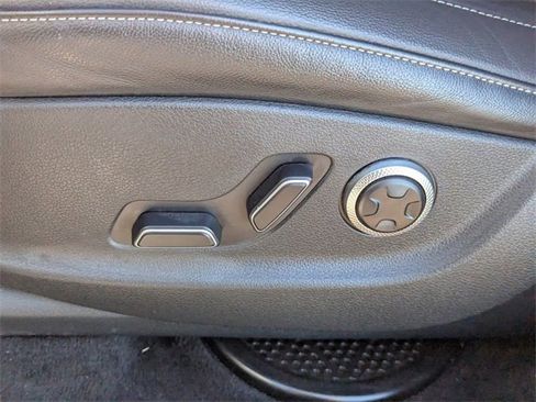 Used 2024 Genesis GV80 2.5T image 23