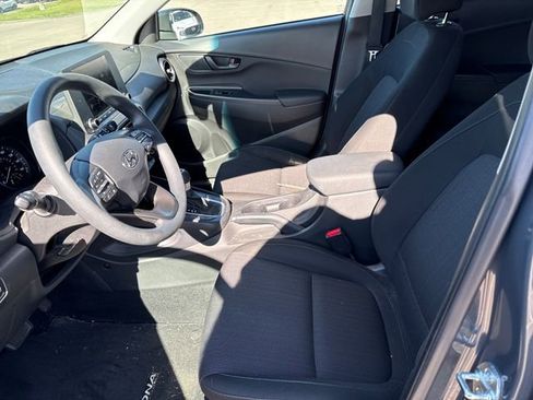 Used 2023 Hyundai Kona SEL w/ Cargo Package AWD/4WD image 9