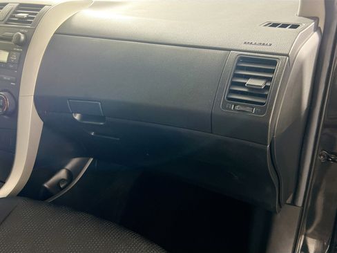 Used 2009 Toyota Corolla S image 34