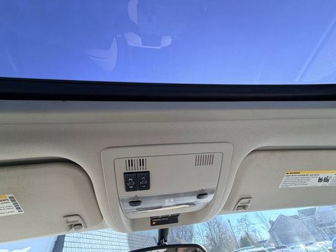 Used 2007 Chevrolet Suburban LT w/ LT Preferred Equipment Group image 27