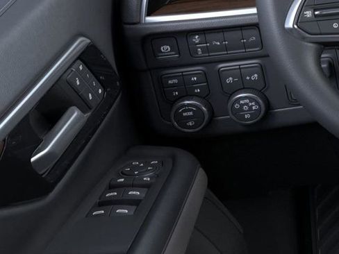 New 2026 Chevrolet Suburban High Country AWD/4WD image 22