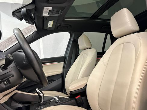 Used 2021 BMW X1 sDrive28i w/ Convenience Package FWD image 24