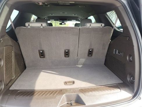 Used 2021 GMC Yukon SLT w/ SLT Luxury Package AWD/4WD image 14