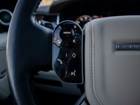 Used 2019 Land Rover Range Rover Supercharged image 19