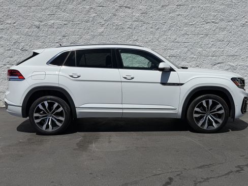 Used 2020 Volkswagen Atlas Cross Sport SEL Premium R-Line AWD/4WD image 4