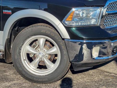 Certified 2017 RAM 1500 Laramie w/ Convenience Group image 4