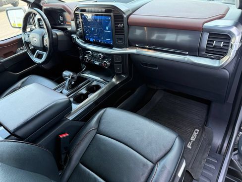 Used 2021 Ford F150 Lariat w/ Equipment Group 502A High AWD/4WD image 19