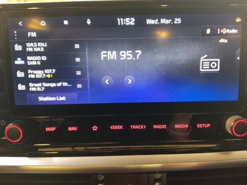 Used 2022 Kia Forte GT-Line w/ GT-Line Premium Package image 25