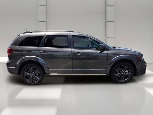 Used 2020 Dodge Journey Crossroad FWD image 6