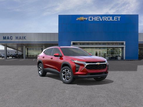 New 2026 Chevrolet Trax LT w/ Sunroof Package FWD image 1