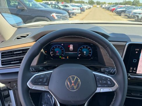 New 2026 Volkswagen Atlas SE AWD/4WD image 15
