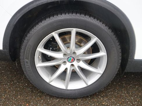 Used 2019 Alfa Romeo Stelvio Ti Lusso w/ Quick Order Package 22X Lusso image 38