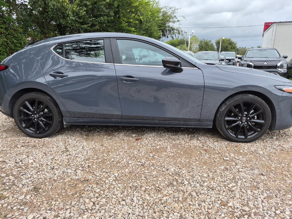 Used 2026 MAZDA MAZDA3 Carbon AWD/4WD image 5