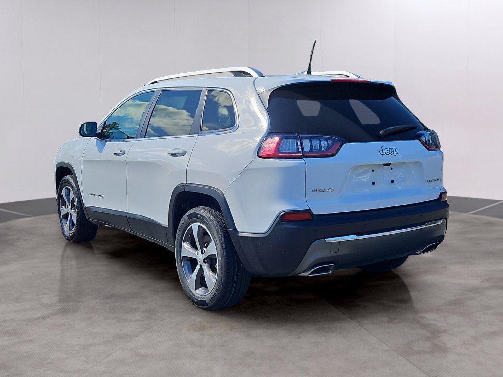 Used 2019 Jeep Cherokee Limited AWD/4WD image 6