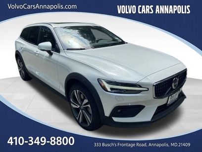 New 2026 Volvo V60 B5 Cross Country Plus w/ Protection Package Premier