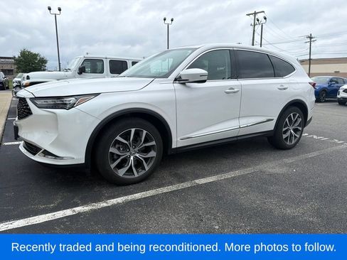 Used 2024 Acura MDX SH-AWD w/ Technology Package image 2