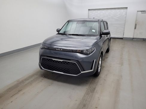 Used 2025 Kia Soul LX w/ LX Technology Package image 15