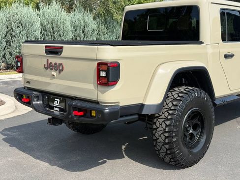 Used 2020 Jeep Gladiator Rubicon AWD/4WD image 10