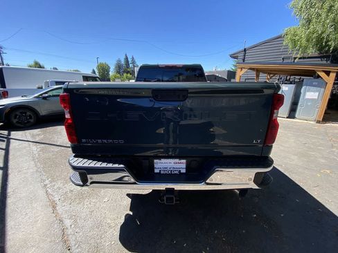 Used 2025 Chevrolet Silverado 2500 LT w/ Safety Package AWD/4WD image 5