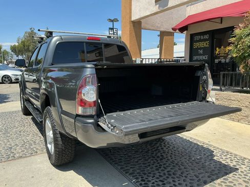 Used 2014 Toyota Tacoma PreRunner RWD image 12
