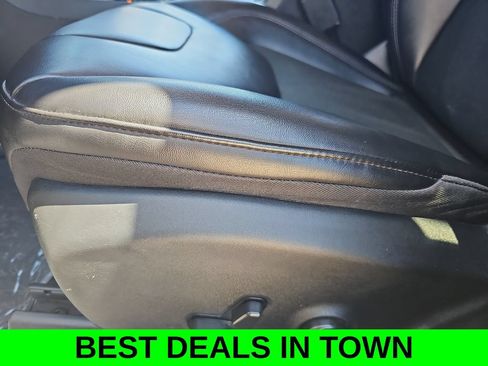 Used 2021 Jeep Cherokee Latitude Plus FWD image 27
