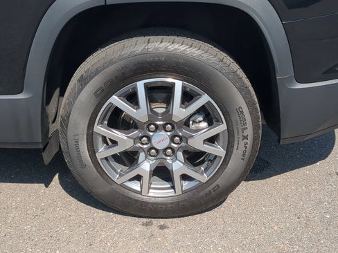 Certified 2023 GMC Acadia SLT w/ Preferred Package FWD image 31