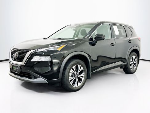 Used 2021 Nissan Rogue SV AWD/4WD image 3