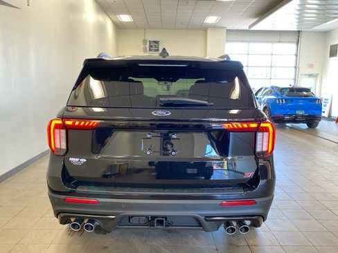 New 2026 Ford Explorer ST image 6