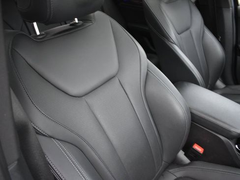 Used 2024 BMW X4 xDrive30i image 24