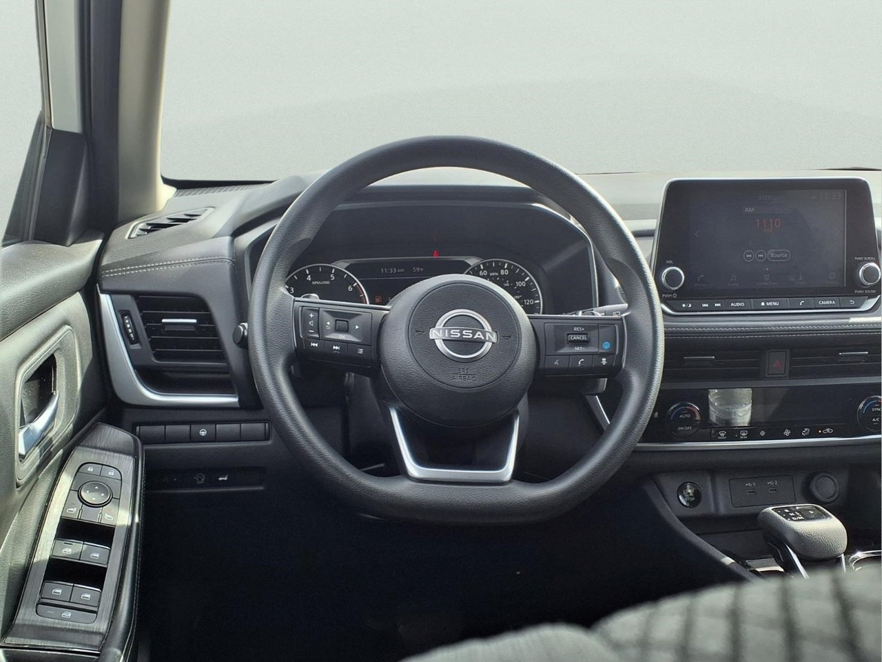 Used 2024 Nissan Rogue SV FWD image 10