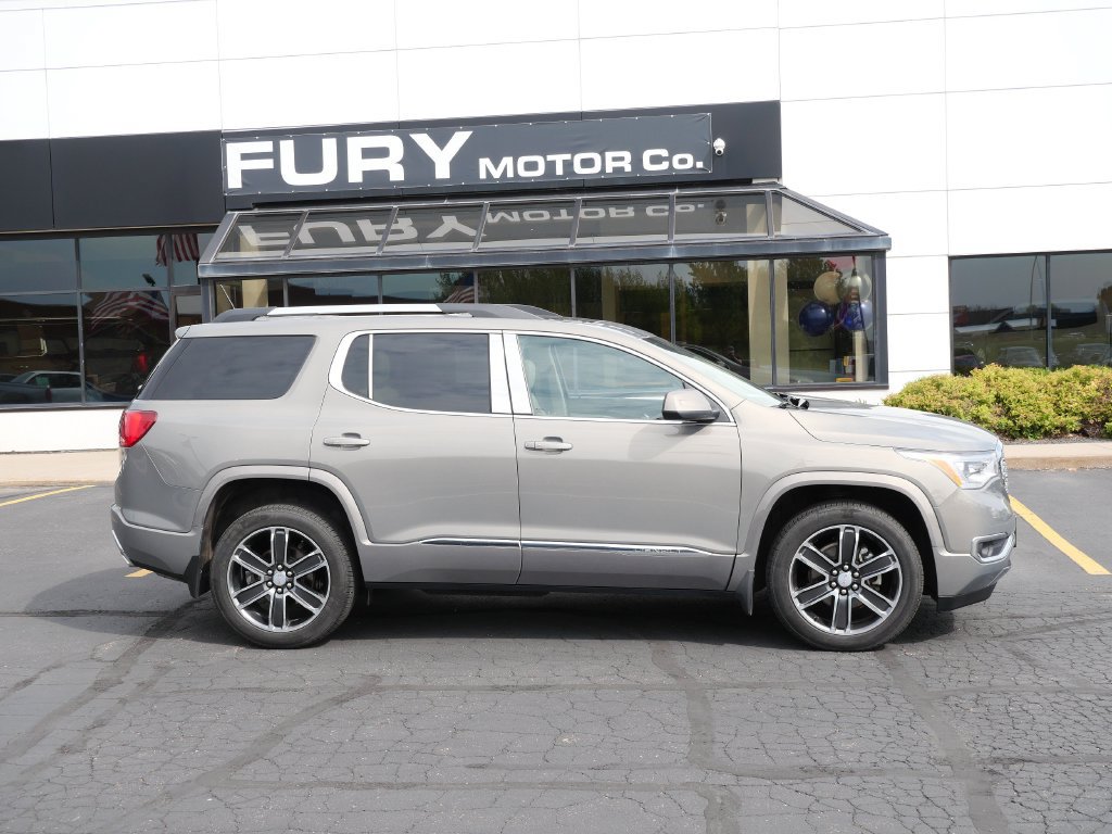 Certified 2019 GMC Acadia Denali w/ Technology Package AWD/4WD image 1